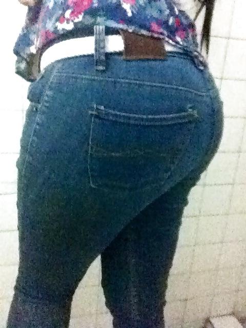 24P Kai Kai BubBle Butt for those huge boners!!