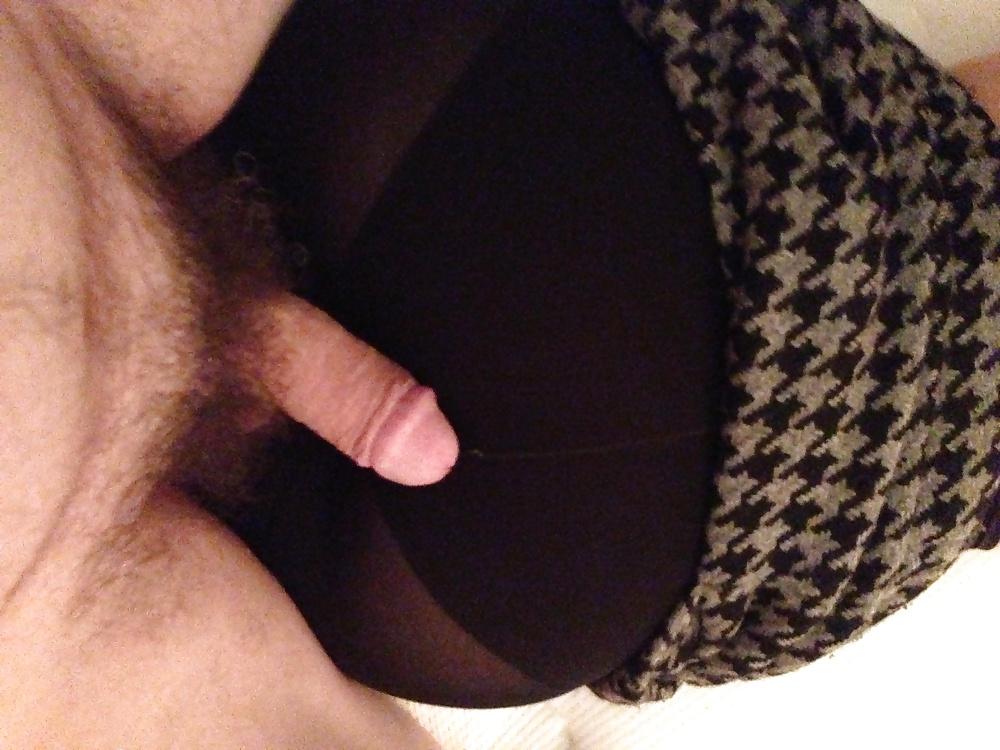 23P HOF 3 GF Ass and Voyeur Pics