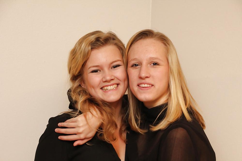 7P My Sexy Daughter & Her Slutty GirlFriends