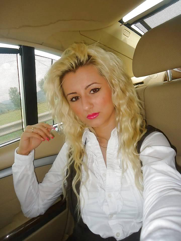 23P Sexy romanian