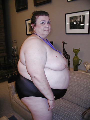 5P Firm Belly BBW granny like my neighbor, need more like her
