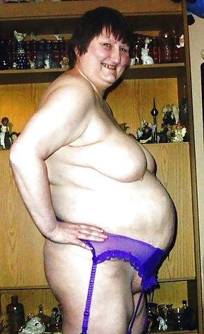 5P Firm Belly BBW granny like my neighbor, need more like her