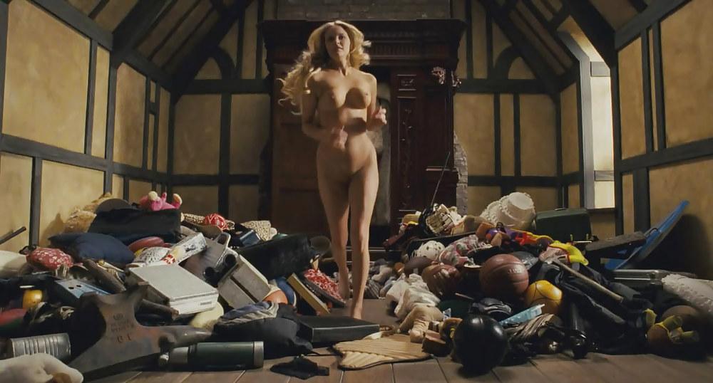 4P Nude scenes in mainstream movies 1