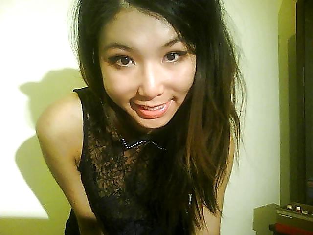 14P Asian chick