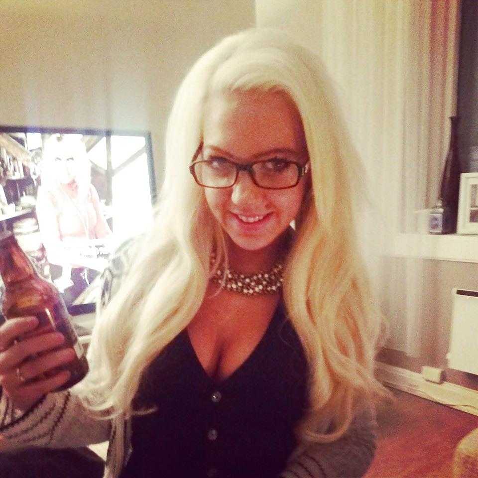 14P Norwegian Whore Hege