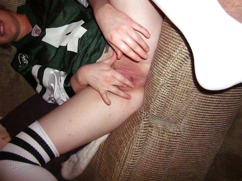 25P Baby sucks fucks & Sucks during the Jets game pt.2