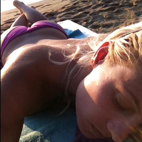 25P GREEK 37 YEARS OLD BABE ELEONWRA MELETH