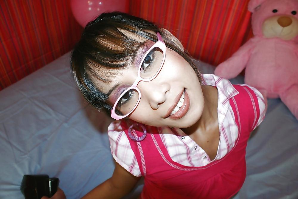 19P Nice Filipina Pharmacist Is a Secret Cumslut For Black Cock 
