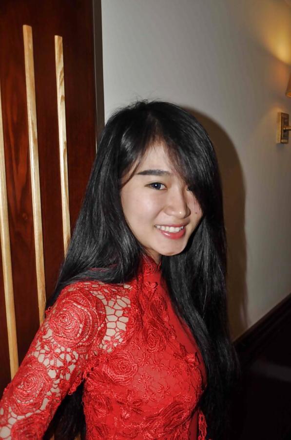 10P Vietnam Jenny
