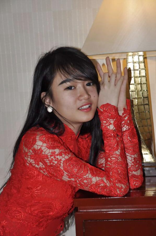 10P Vietnam Jenny