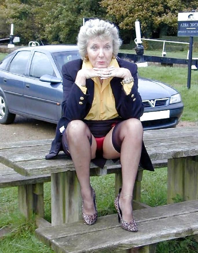 25P Mature and granny upskirt 2