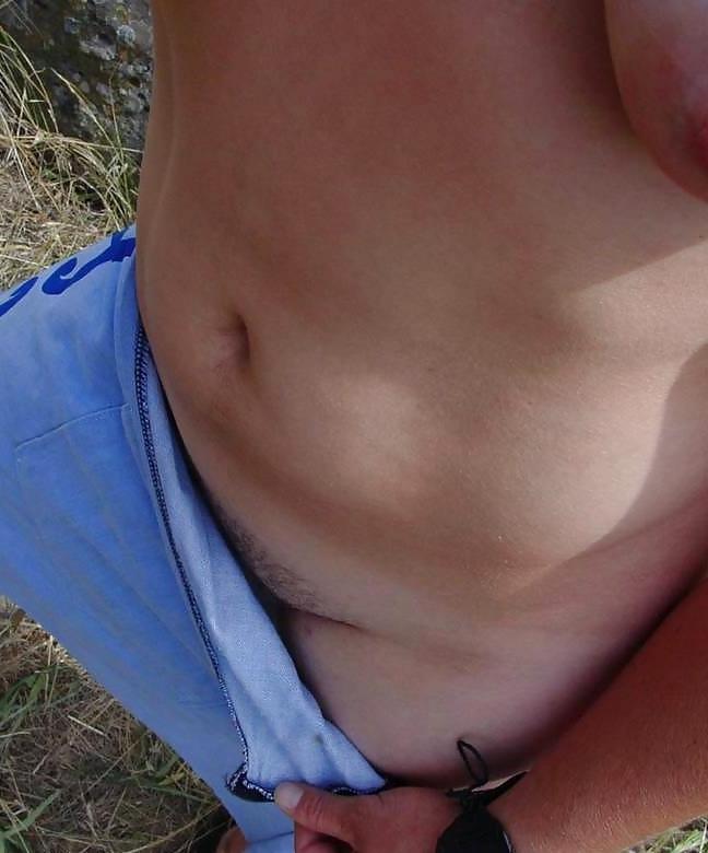 16P Redhead upskirt - N. C. 