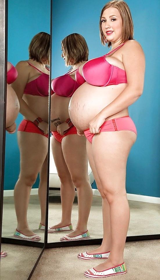 25P Bras on random women 6