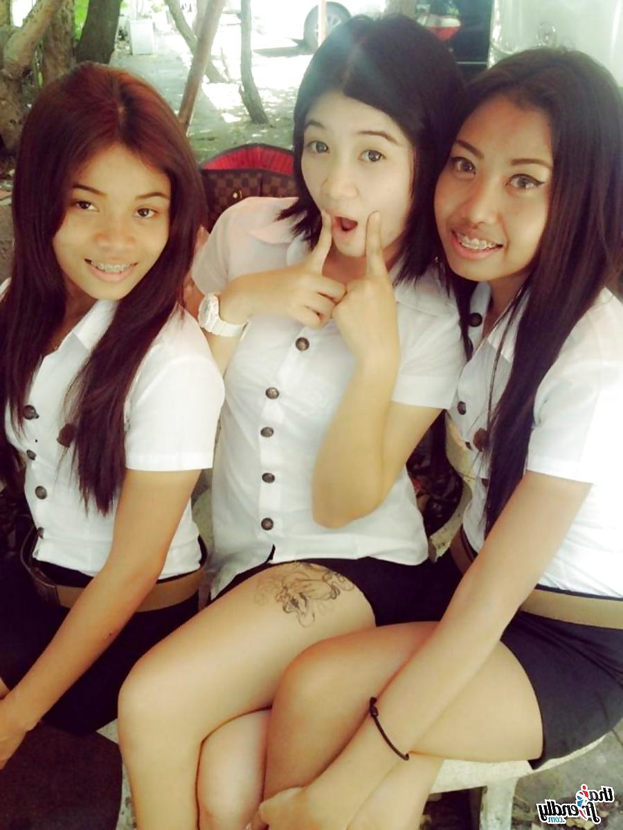 18P Young & sexy Thai College girls.