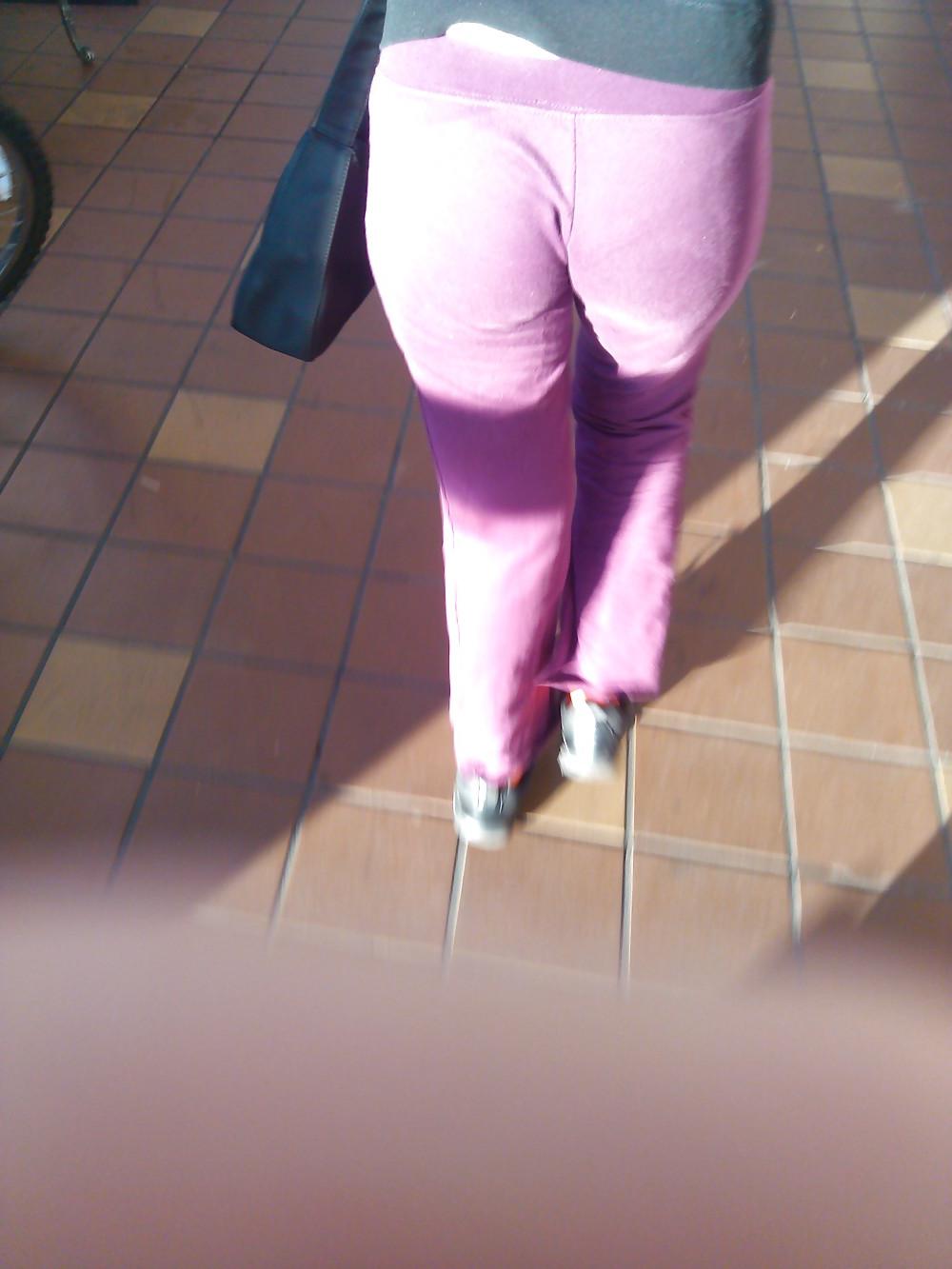 10P Charmaine's bubble butt