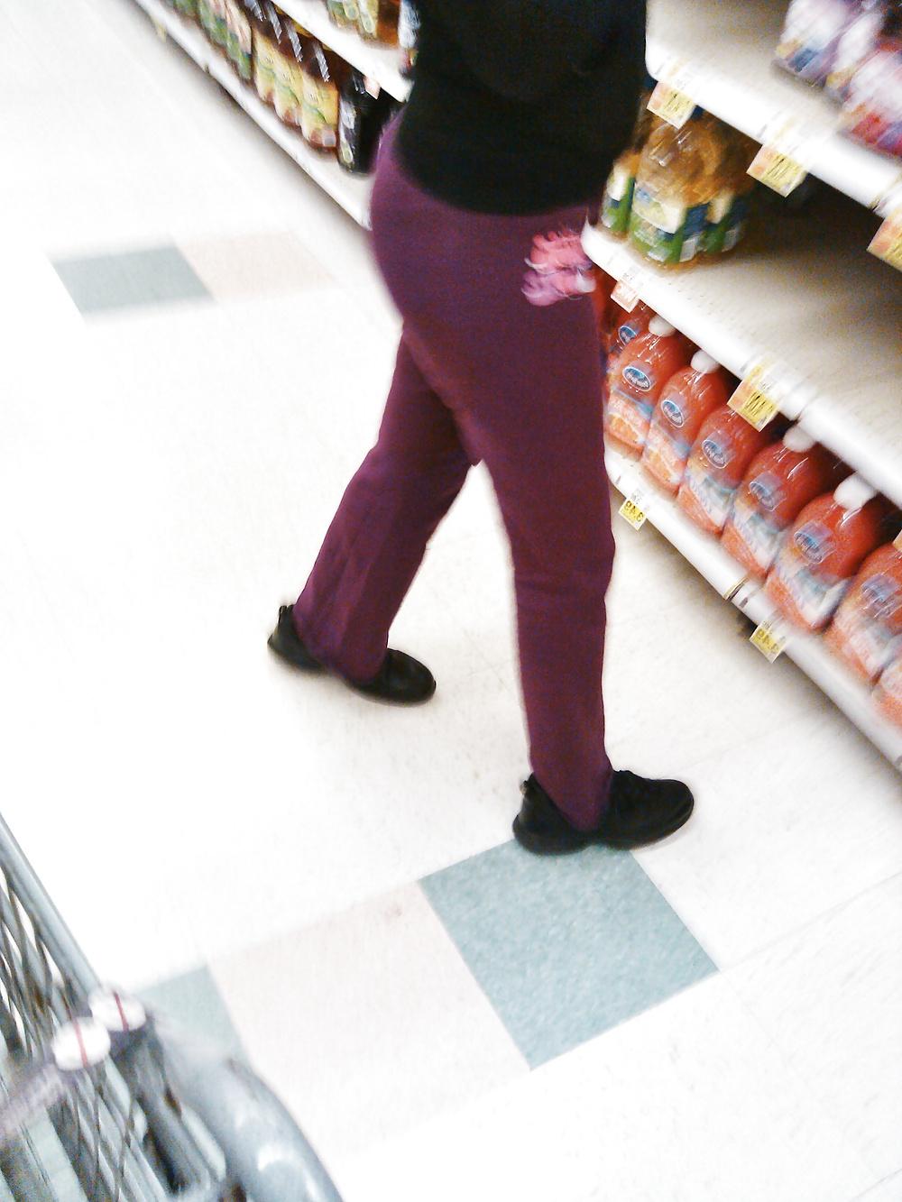 10P Charmaine's bubble butt