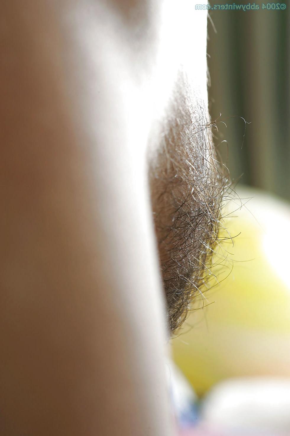25P Nice hairy close-up 