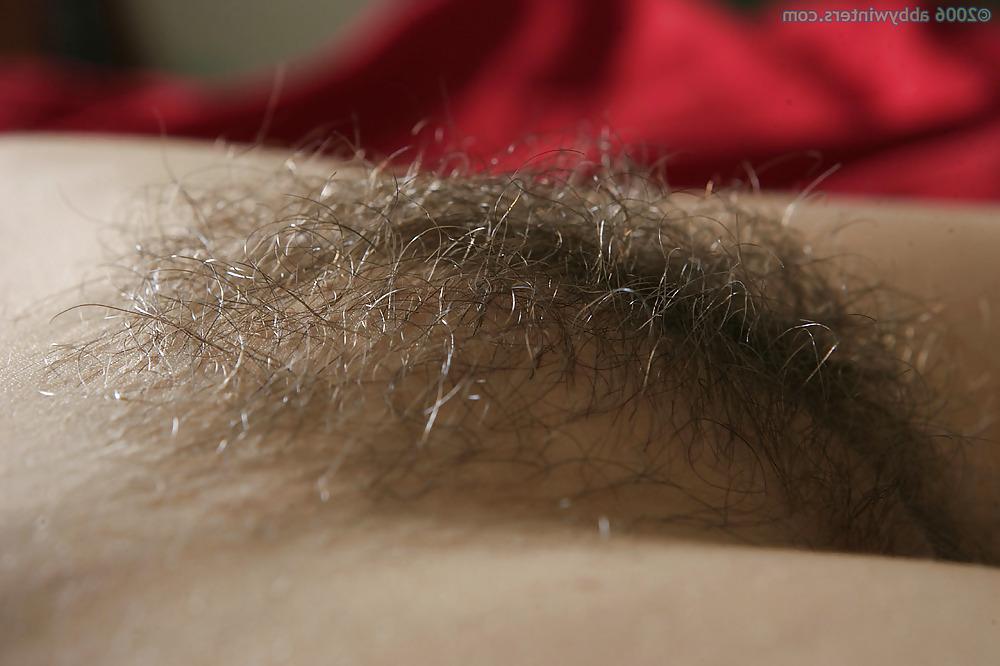 25P Nice hairy close-up 