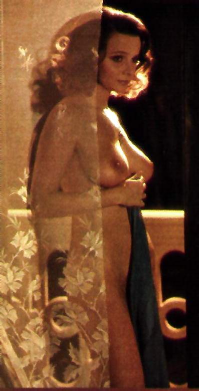 10P B Movie Queens - Laura Antonelli Part 01