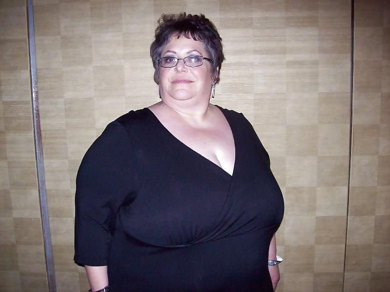 12P Dressed bbw's I'd like to undress 4