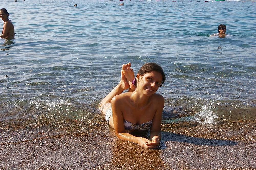 25P Barefoot Russian Women (part 4)