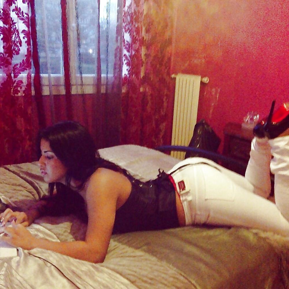 25P 50 Arab Girls I Want To Fuck (Vol. I)