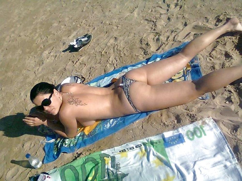 13P Romanian women: flory