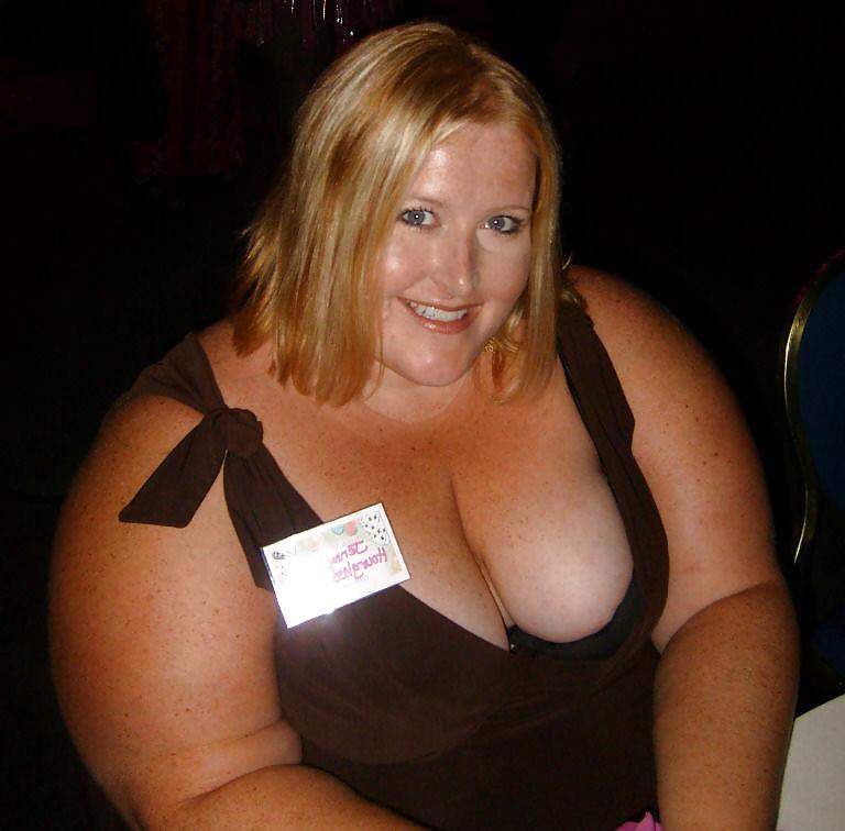 25P Fabulous SSBBW! #7 (Non-Nude & with Friends)