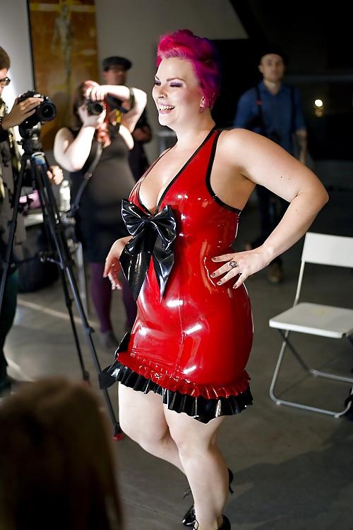 20P BBW in Latex 3