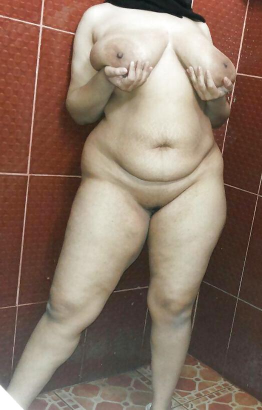 25P Arab bbw 