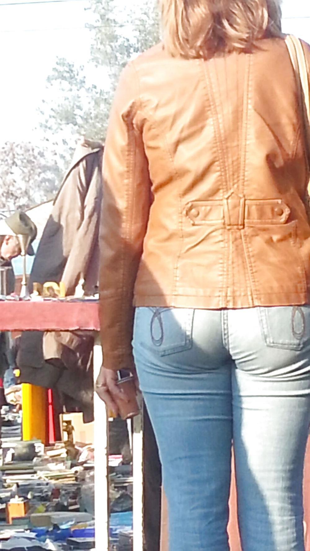 5P Sexy sexy ass mature romanian