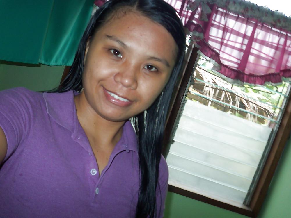 23P Her name is Ivy she is Filipino met her online 