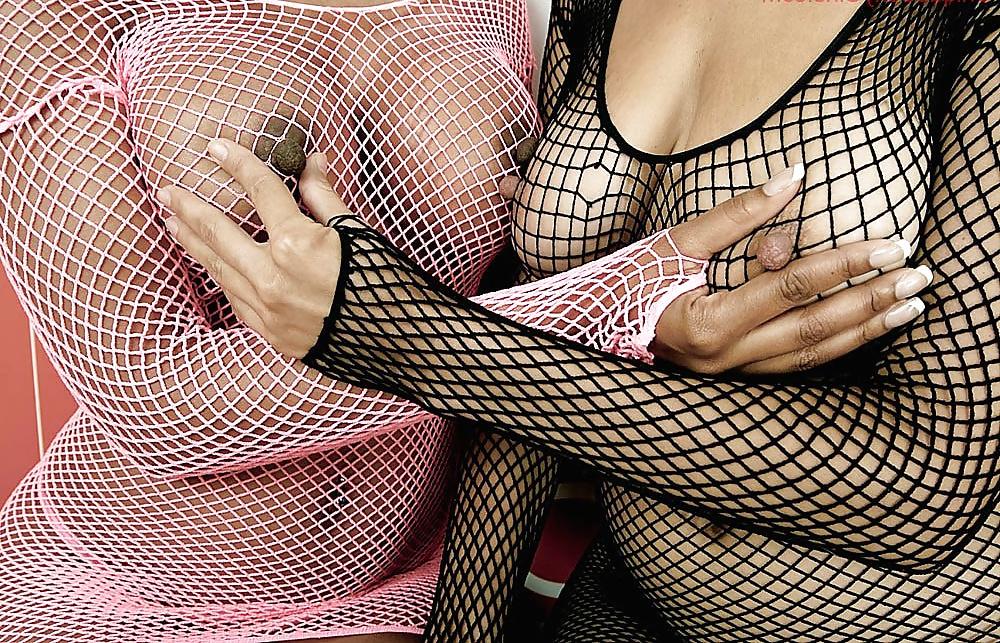 9P White and Black Nipples
