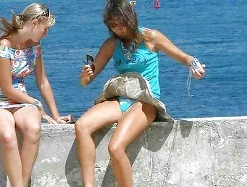 25P Russian upskirts 03