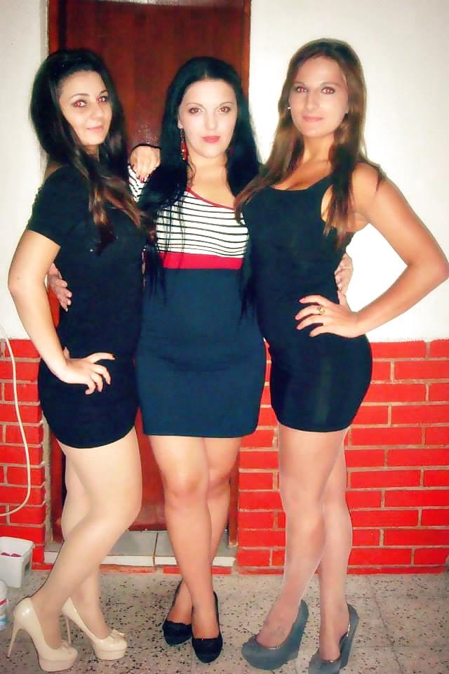 25P LEGS LEGS AND HEELS 2