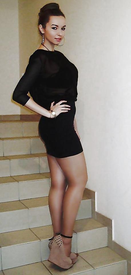 25P LEGS LEGS AND HEELS 2