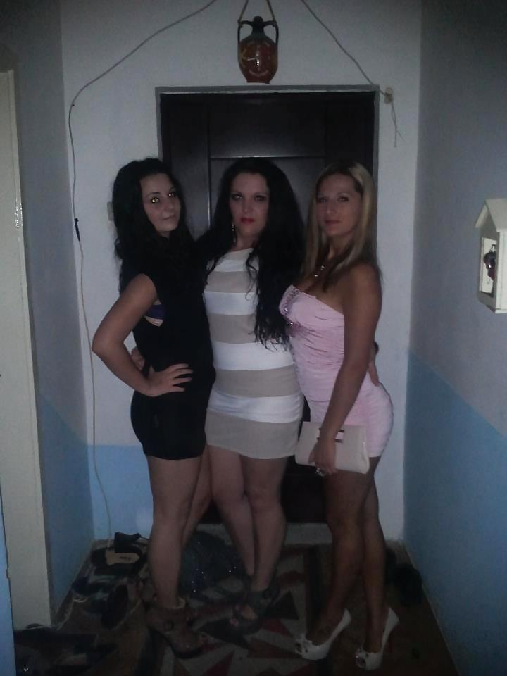 25P LEGS LEGS AND HEELS 2