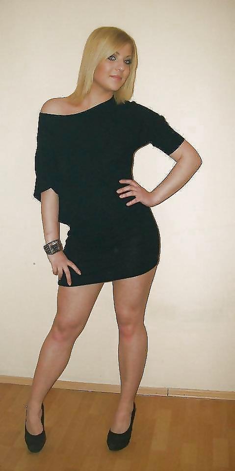 25P LEGS LEGS AND HEELS 2
