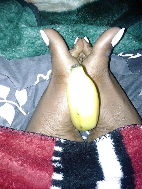 25P Sexy toes more and more