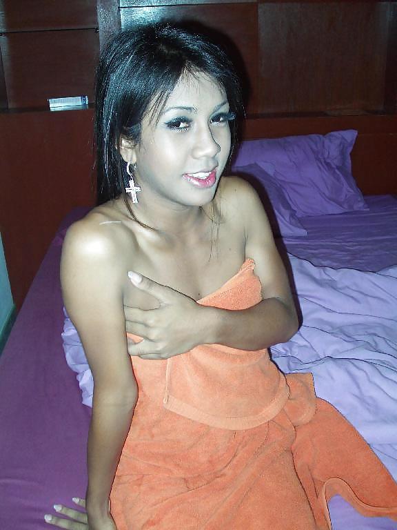 25P Ladyboy Oil from Pattaya