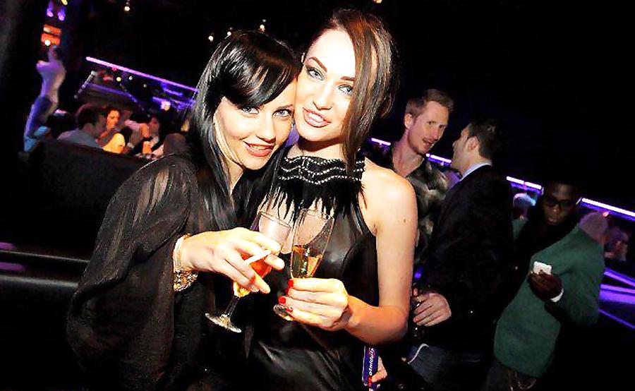12P Romanian Party Time!