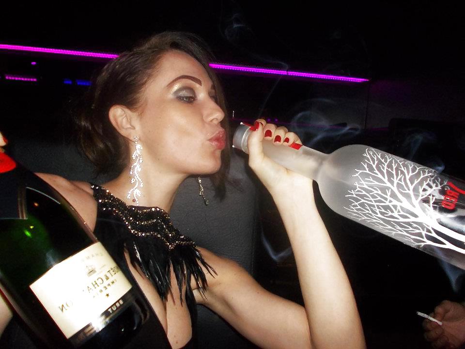 12P Romanian Party Time!