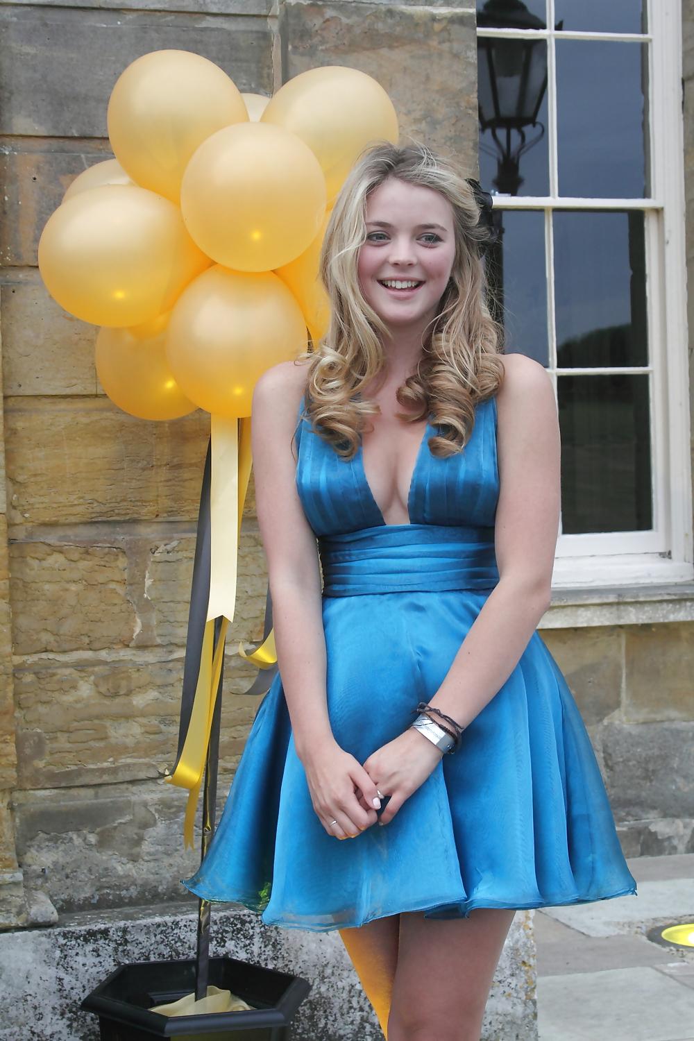 25P Sexy Prom Girls