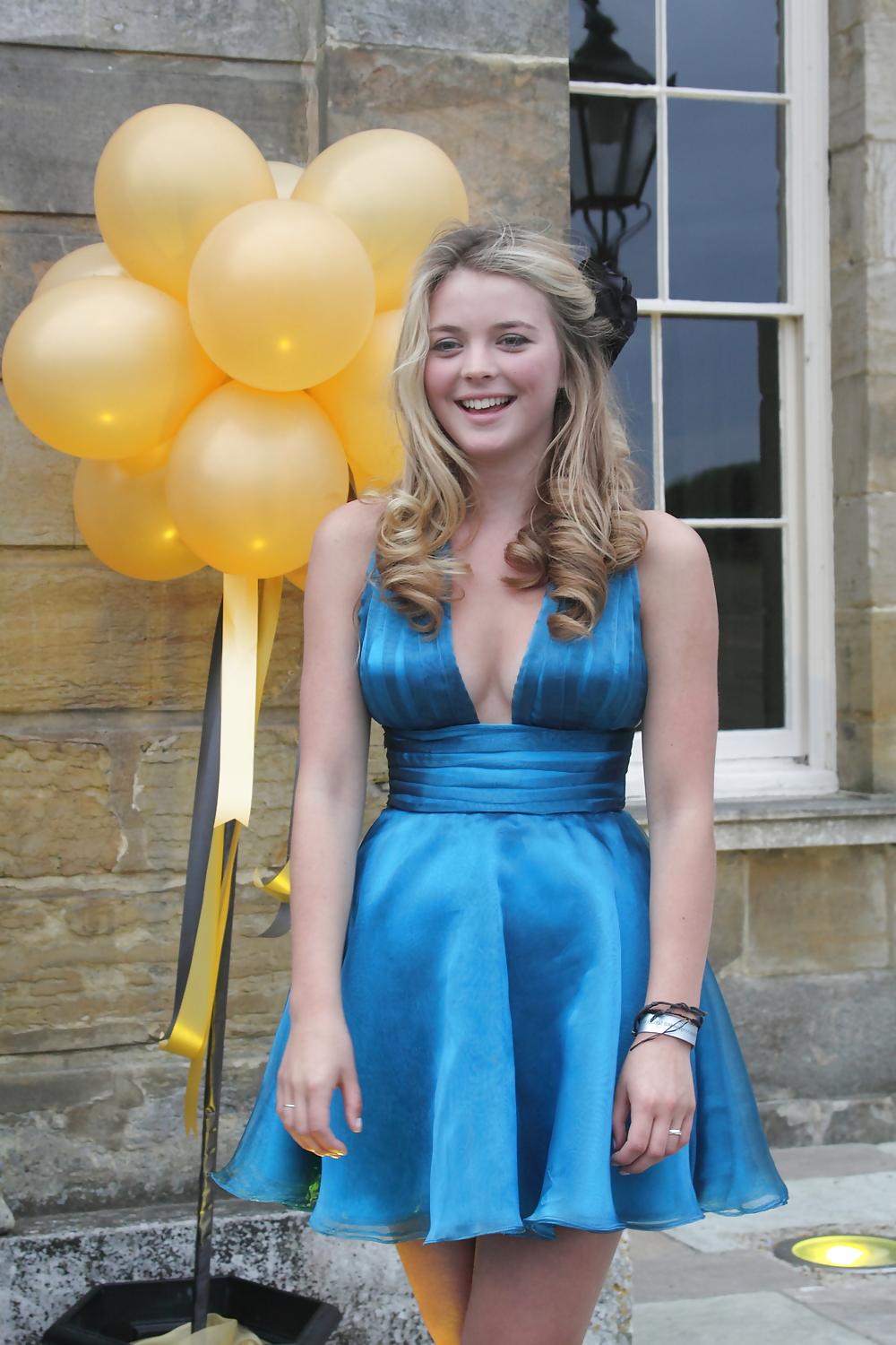 25P Sexy Prom Girls