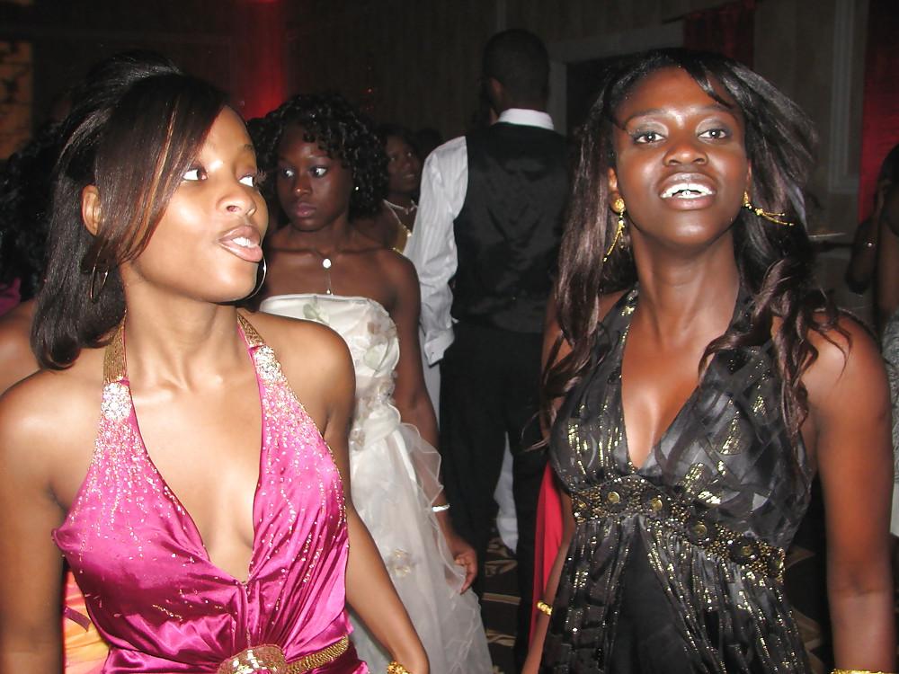 25P Sexy Prom Girls