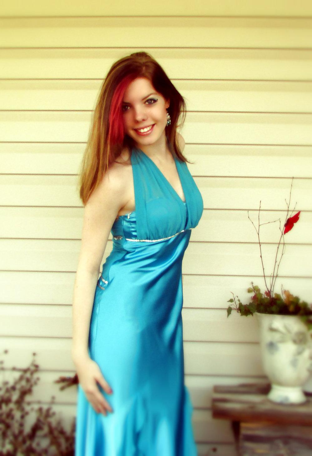 25P Sexy Prom Girls
