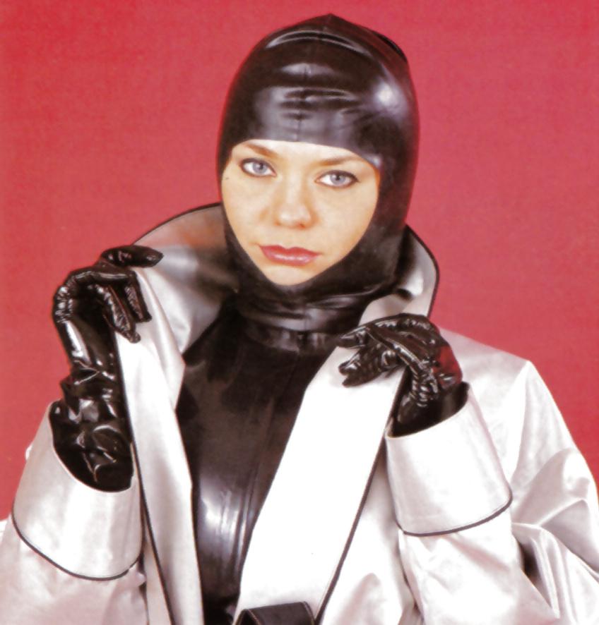 9P Simone - Rubber Clad Beauty