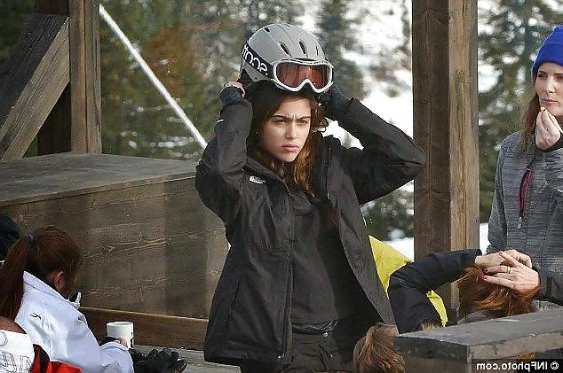 25P Lourdes Leon (Madonna's lookalike daughter)