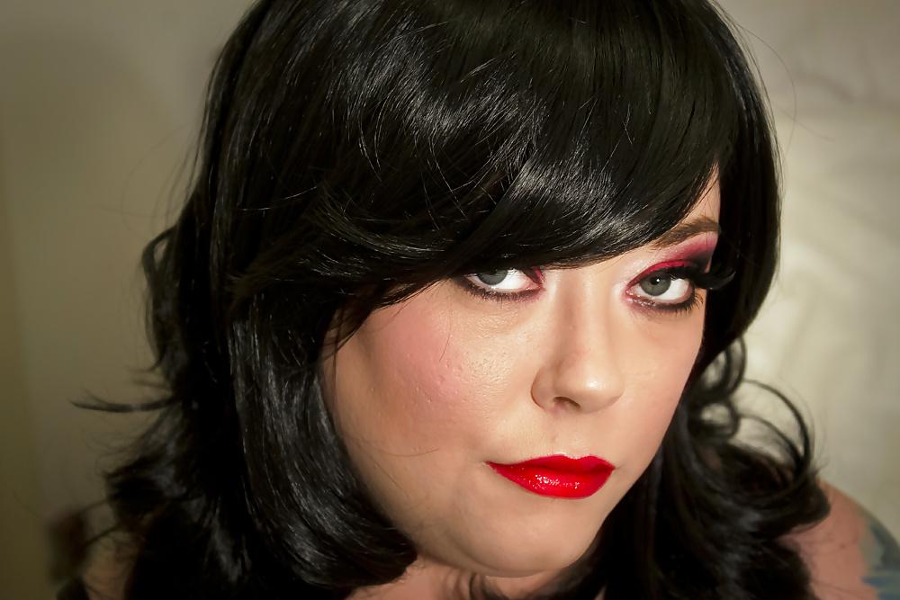 25P Tied Up In Tights & Having My Make Up Taken Off! - BBW
