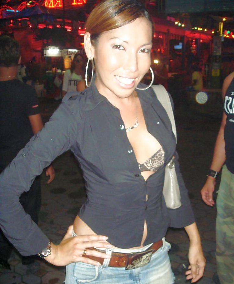 25P Pattaya Ladyboy Natalee
